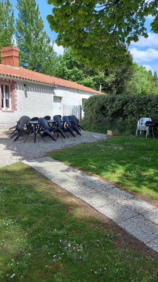 Gite Le Plessis Villa Saint-Urbain  Exterior foto